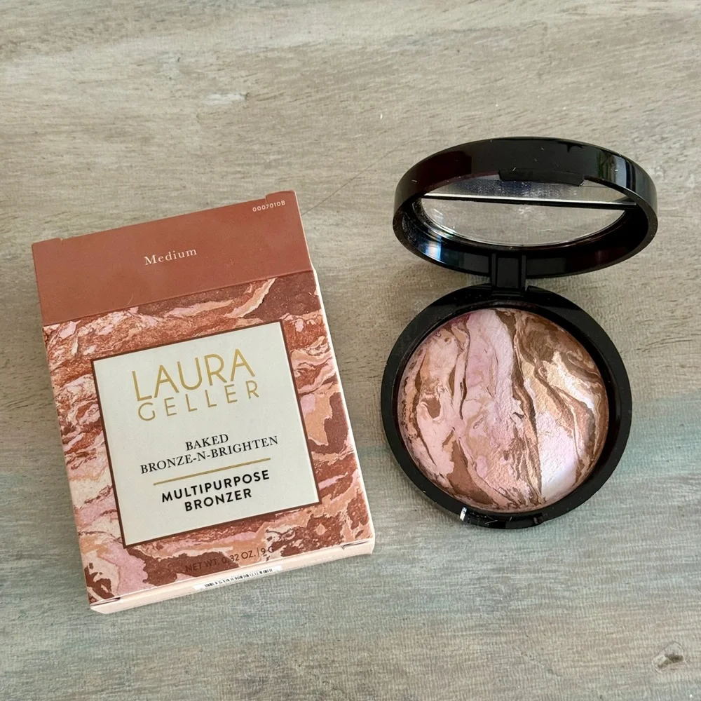 Laura Geller BRONZE and Brighten Nude Pinks Browns Tan MEDIUM NIB FULL SIZE